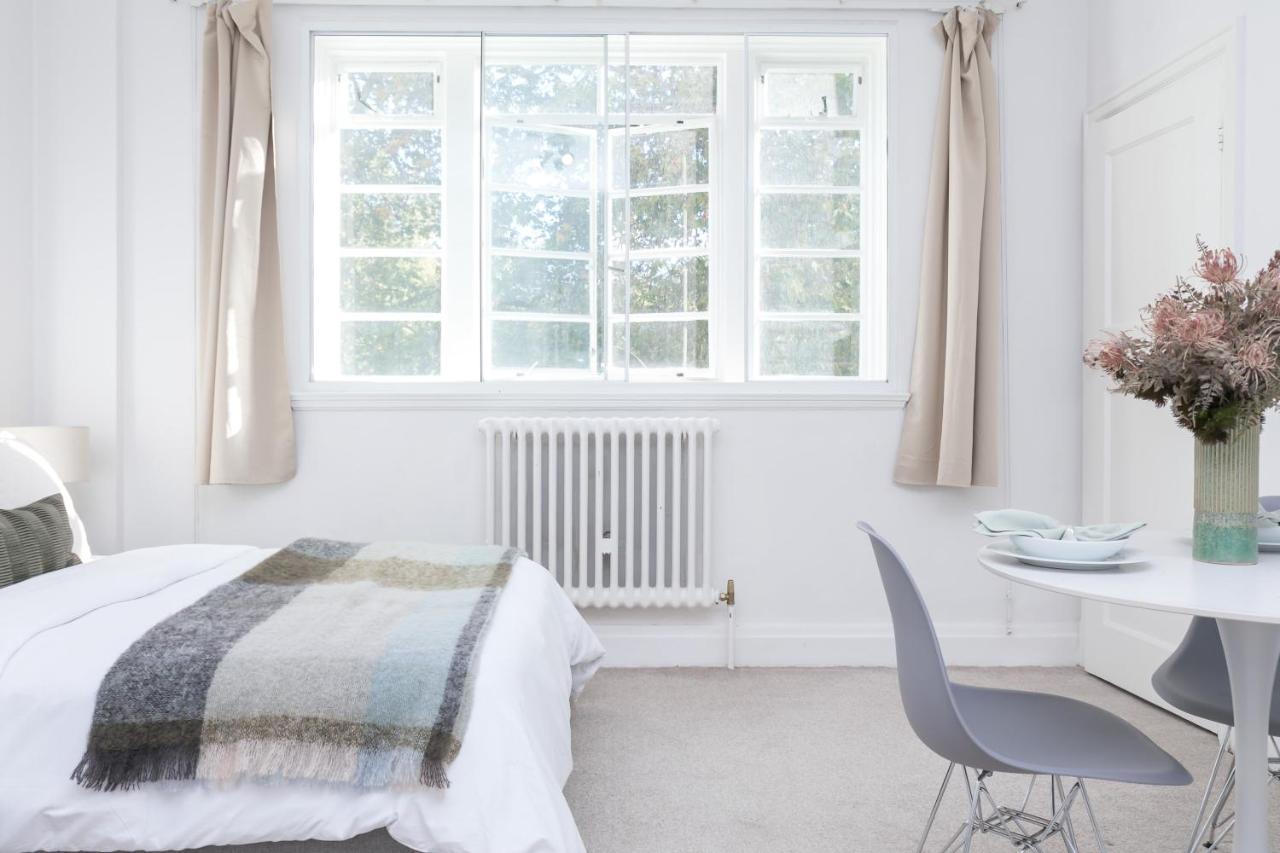 Beautifully Presented Centrally Located Studio Apartment Londen Buitenkant foto
