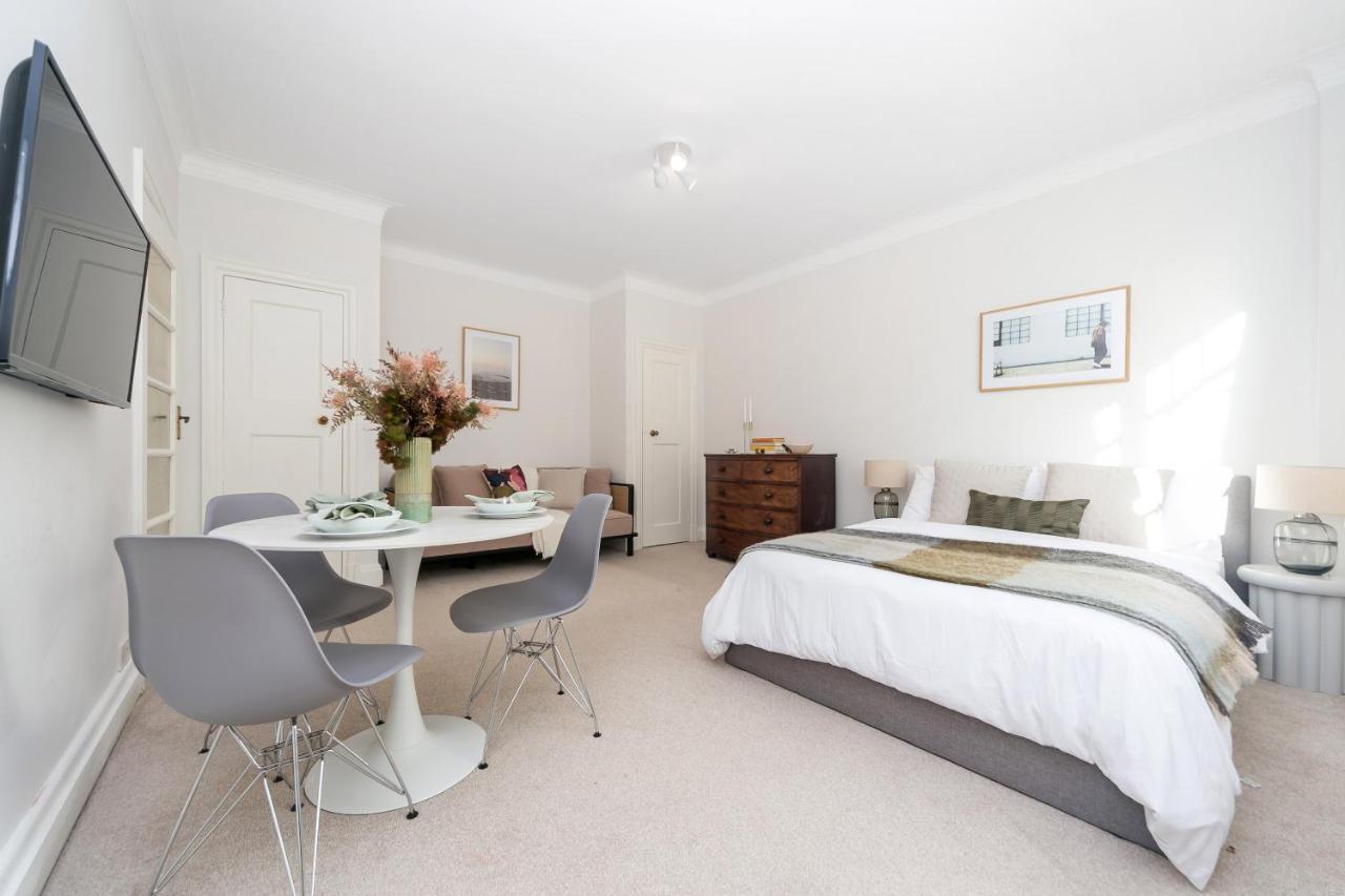Beautifully Presented Centrally Located Studio Apartment Londen Buitenkant foto